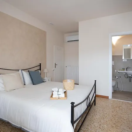 Il Colle Guest house Crespina